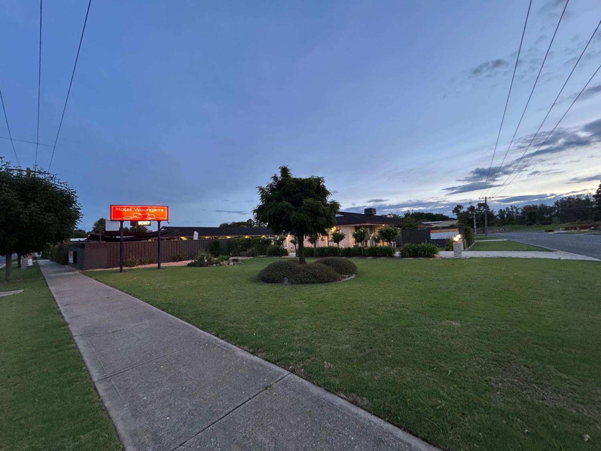 Motel Woongarra Ръдърглен Екстериор снимка