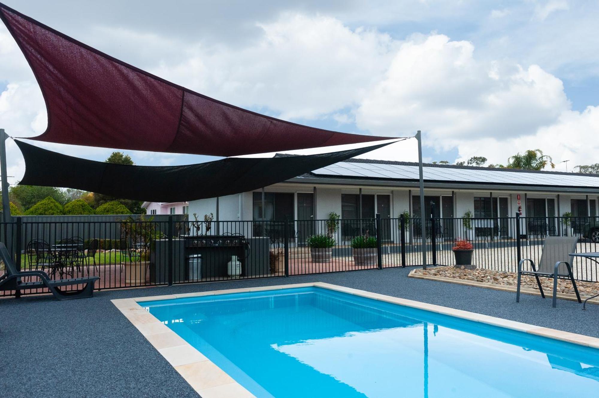 Motel Woongarra Ръдърглен Екстериор снимка