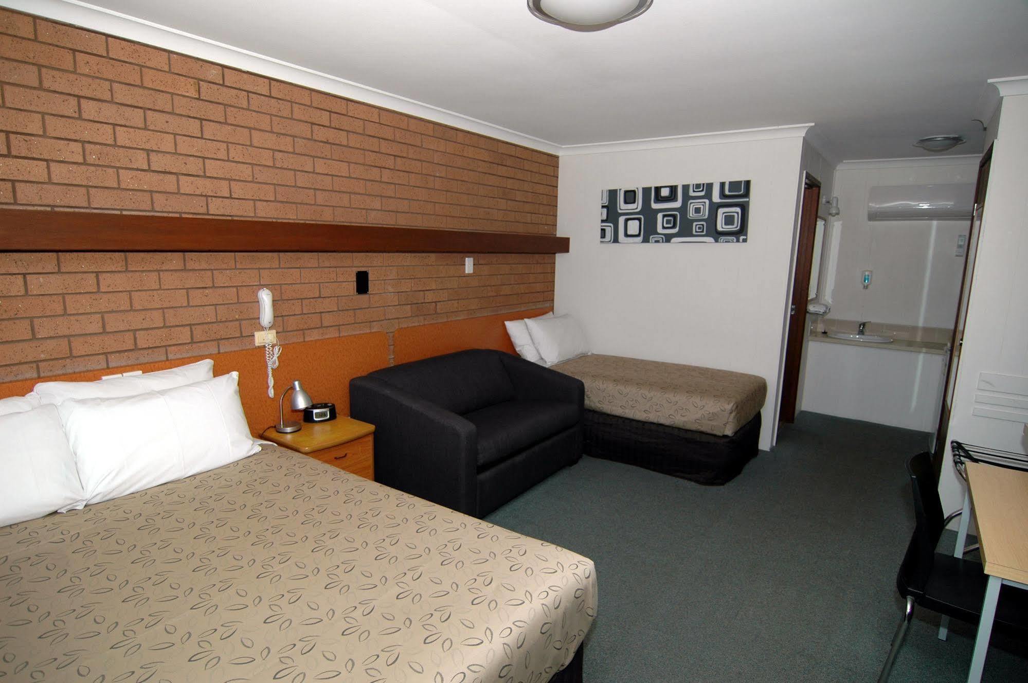 Motel Woongarra Ръдърглен Екстериор снимка
